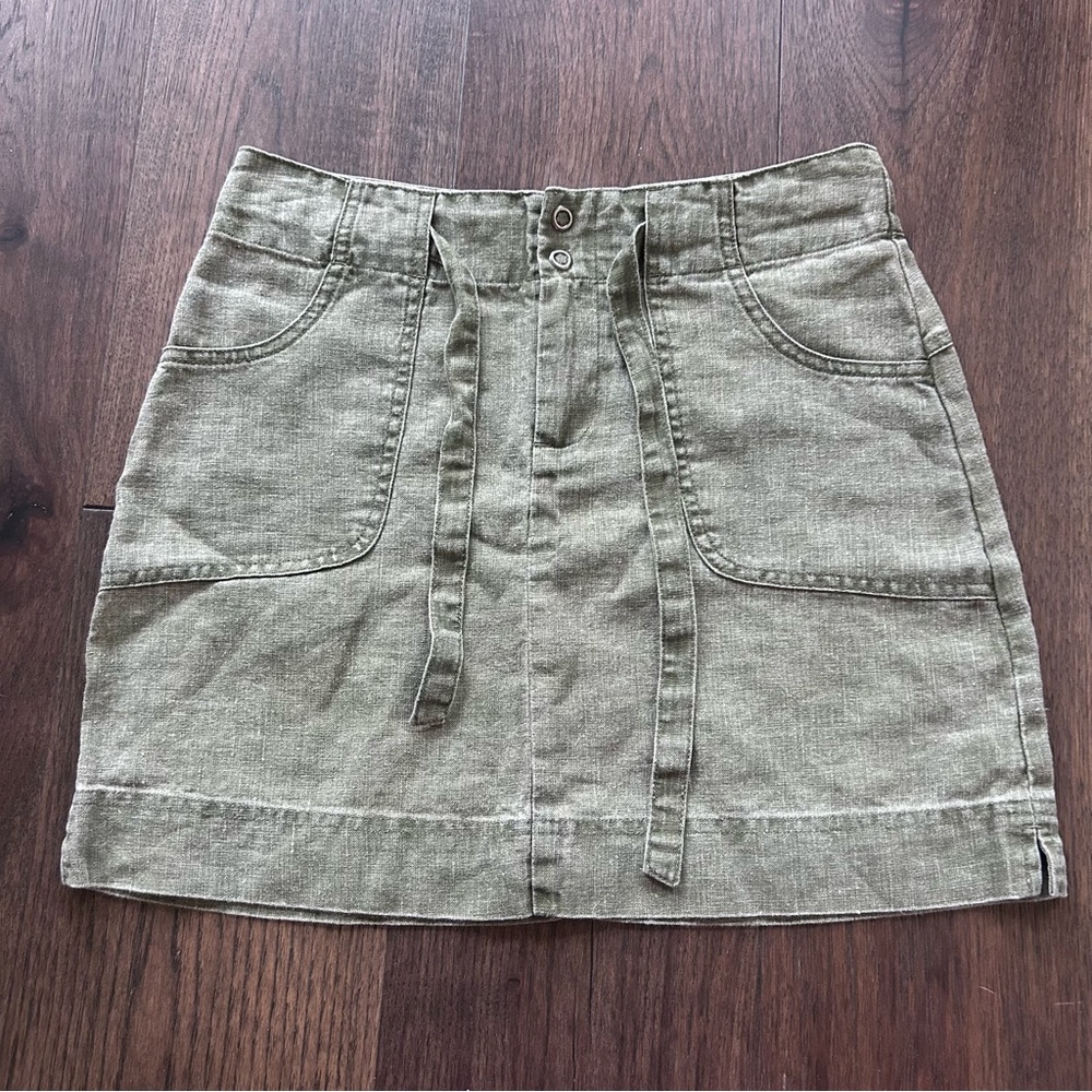 Athleta Olive Utility Mini Skirt 100% Linen